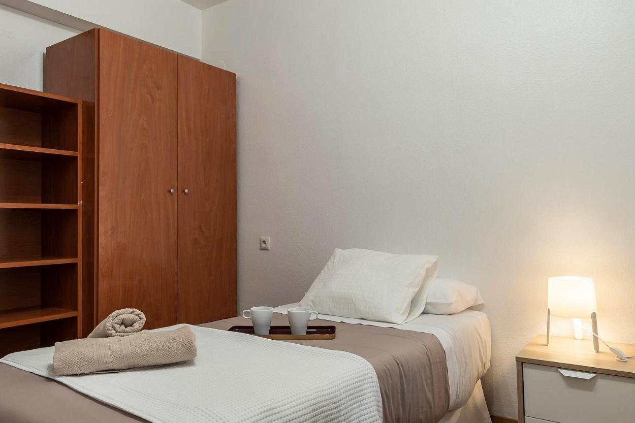 Funcional Y Renovado Apartamento En Iturrama Pamplona Esterno foto