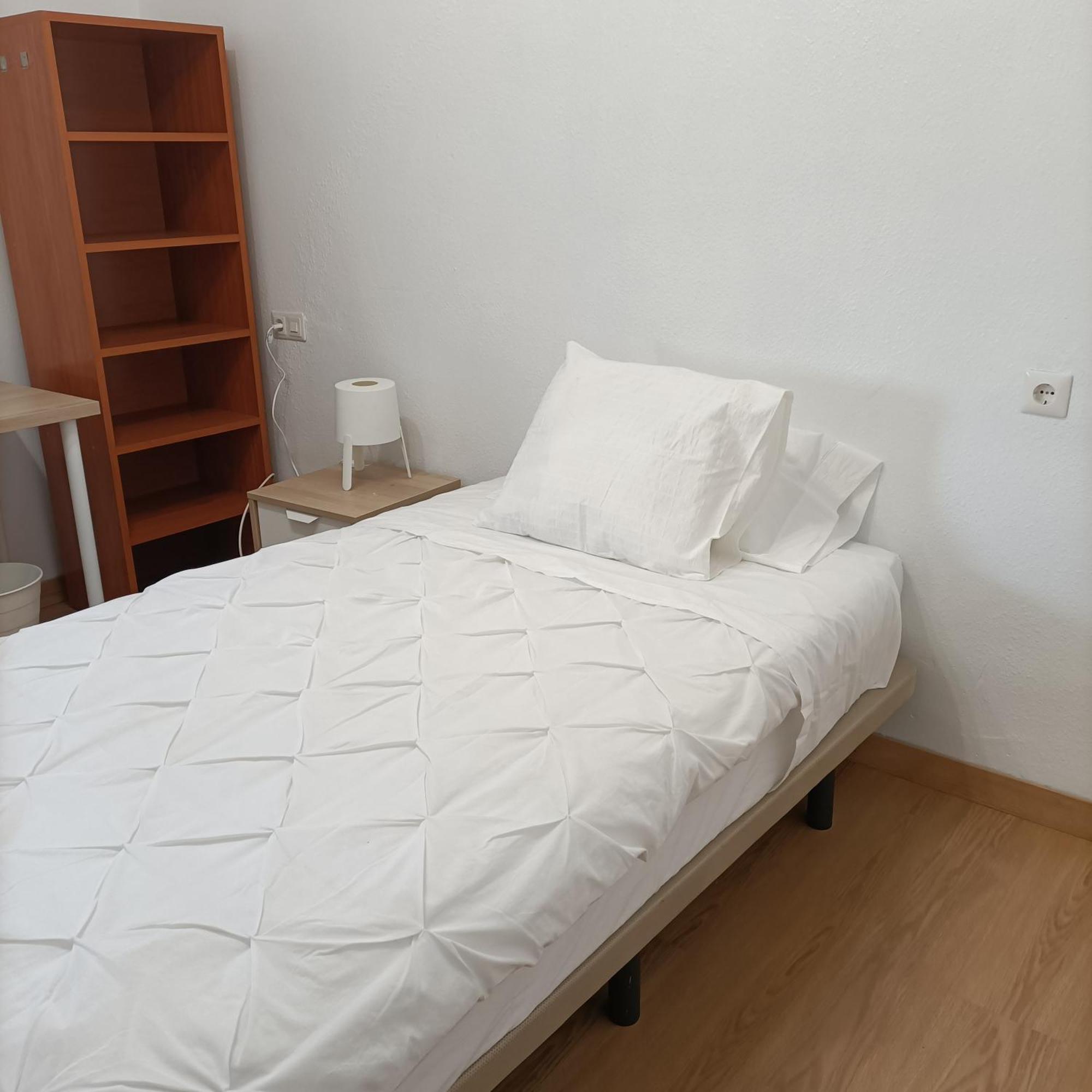 Funcional Y Renovado Apartamento En Iturrama Pamplona Esterno foto